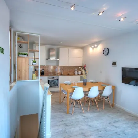 Comfy 1 Bedroom - Sun Terrace & Sea Views Gbuh1-1 Apartament