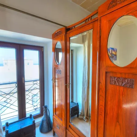 Comfy 1 Bedroom - Sun Terrace & Sea Views Gbuh1-1